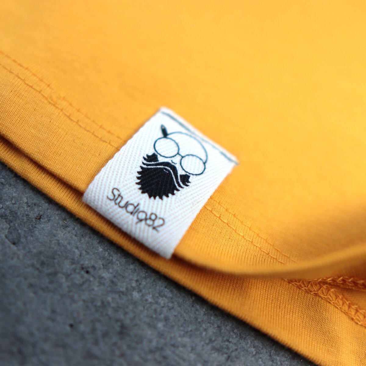 super daisy mango t-shirt tag